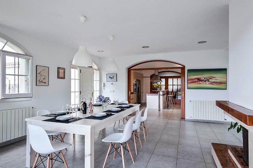Villa Garriguella Exteriér fotografie